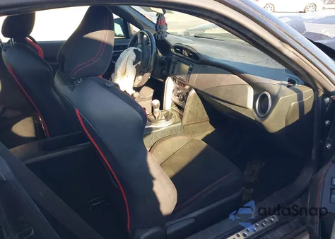 2015 Toyota Scion Fr-S from USA, damaged, VIN JF1ZNAA12F8711821